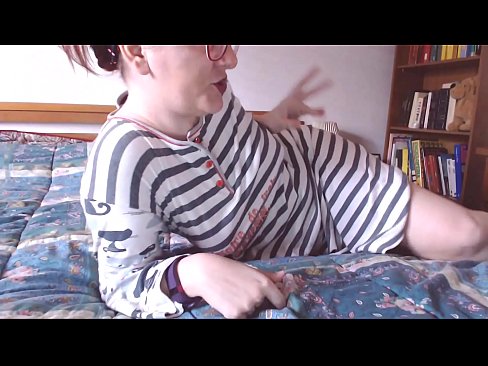 ❤️ Soo qaado guskan weyn ee madow afkaaga addoon yar Porno Guri ❌